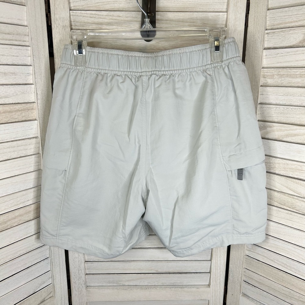 The North Face Men’s Outdoor Cargo Off White Shorts with Belt - Picture 5 of 12